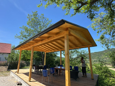 Mbulesa druri per ambient pushimi Mbulesa druri per ambient pushimi